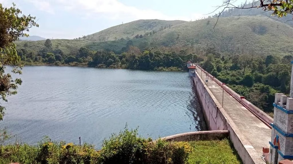 മുല്ലപ്പെരിയാര് ഡാം ഇന്ന് തുറന്നേക്കും; മൂവായിരത്തിലധികം ആളുകളെ മാറ്റി; ജാഗ്രതാ നിര്ദേശം