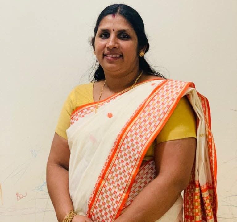 കൽപ്പറ്റ : സംസ്ഥാനത്ത് വീണ്ടും കാട്ടാന ആക്രമണം. വയനാട് മേപ്പാടിയിൽ കാട്ടാന ആക്രമണത്തിൽ സ്ത്രീ കൊല്ലപ്പെട്ടു.