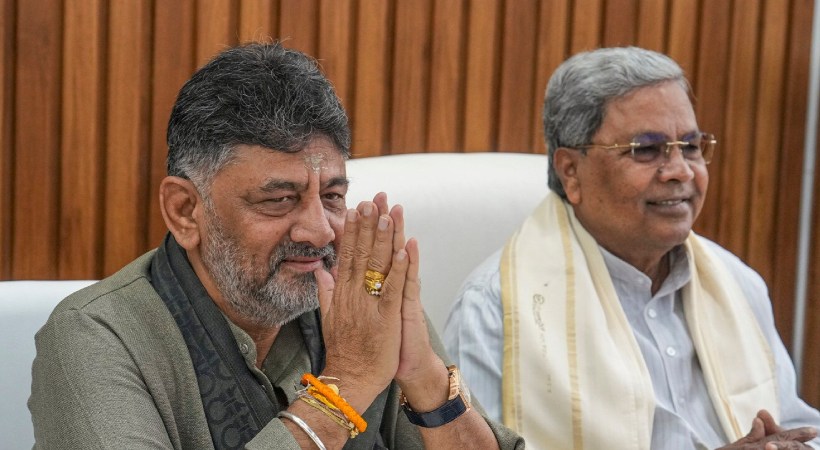 ഡി കെ ശിവകുമാർ സർക്കാരിന്റെ സത്യപ്രതിജ്ഞ ബുധനാഴ്ച: 10 മന്ത്രിമാരും സത്യപ്രതിജ്ഞ ചെയ്യും