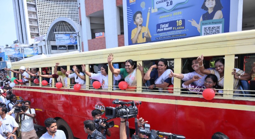 പ്രിയദര്‍ശിനി പദ്ധതി; ഇന്നലെ സൗജന്യയാത്ര നടത്തിയത് 7,83,115 വനിതകള്‍; സ്ത്രീ യാത്രക്കാരുടെ എണ്ണത്തില്‍ വന്‍ വര്‍ധന
