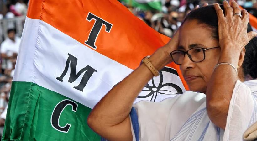 തല പുകഞ്ഞ് മമത, TMC നഷ്ടമായേക്കും; 23 ലോക്സഭ എംപിമാർ വിമത‌പക്ഷത്ത്