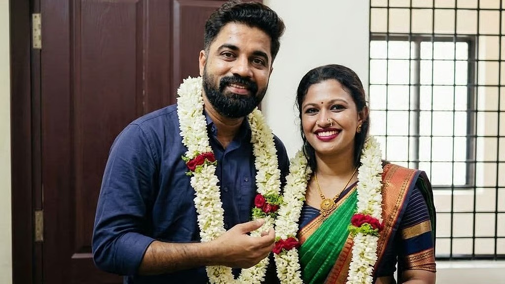 പി എം ആര്‍ഷോയും കെ വിദ്യയും വിവാഹിതരായി