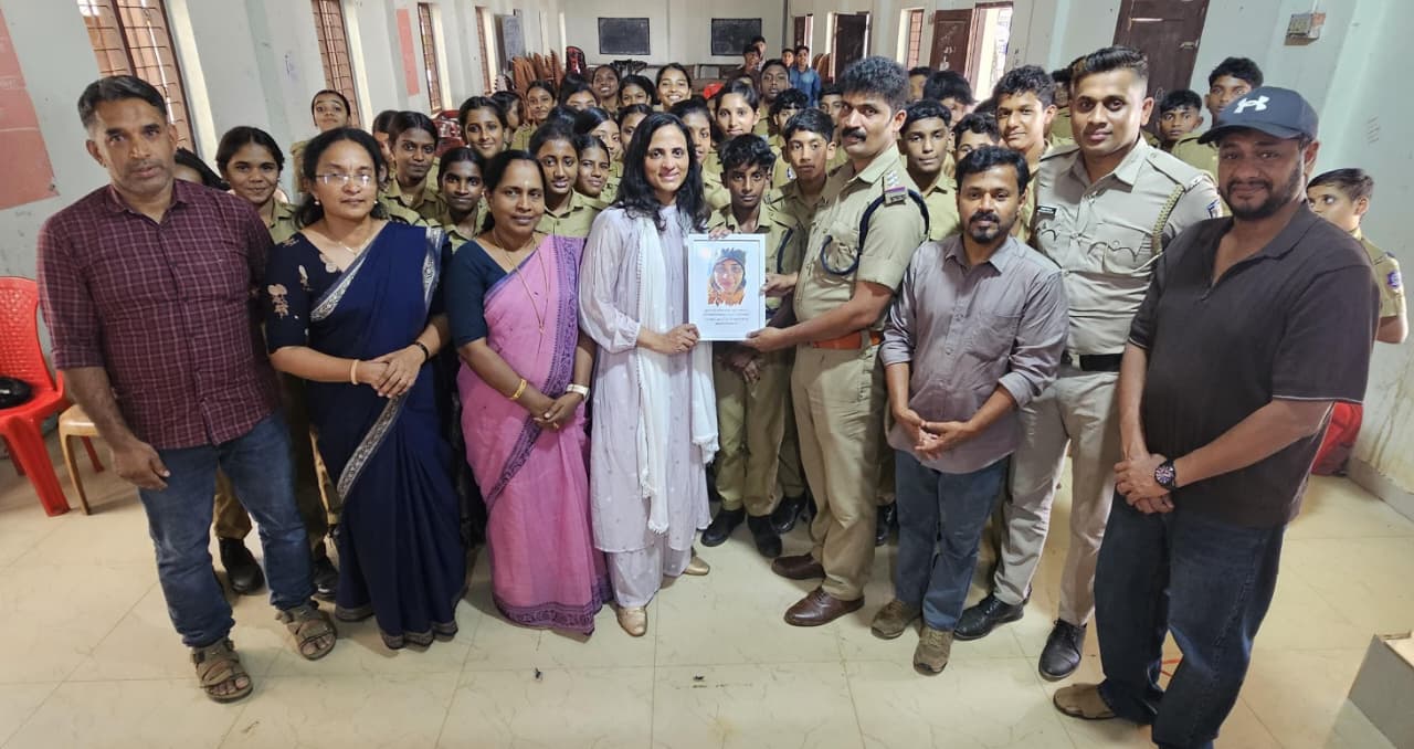 ​എവറസ്റ്റ് കീഴടക്കിയ സുഹറ സിറാജിന് പനമരം SPC-യുടെ ആദരം