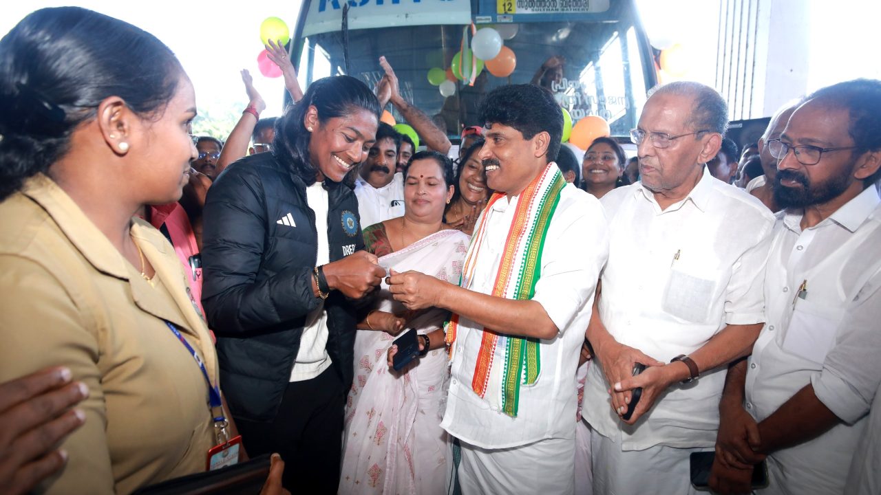പ്രിയദർശിനി പദ്ധതി; സ്ത്രീകളുടെ അന്തസ്സും അഭിമാനവും ഉയർത്തിപ്പിടിക്കുന്ന നടപടിയെന്ന് മന്ത്രി ടി സിദ്ധിഖ്