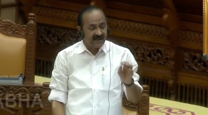 ക്ഷേമ പെൻഷൻ വർധന സർക്കാറിന്റെ പരിഗണനയിൽ; ഈ മാസത്തെ പെൻഷൻ വിതരണം 24ന് തുടങ്ങും, മുഖ്യമന്ത്രി