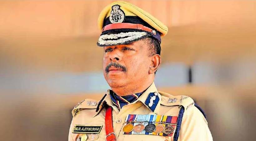 ഗണ്‍മാന്‍മാര്‍ മര്‍ദിച്ച കേസിന്റെ അന്വേഷണ അട്ടിമറി; എം ആര്‍ അജിത് കുമാറിനെതിരായ എസ്‌ഐടി അന്വേഷണ റിപ്പോര്‍ട്ടില്‍ നിയമോപദേശം തേടി