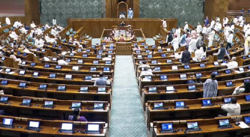 പൊതുപരീക്ഷ ഭേ​ദ​ഗതി ബിൽ ലോക്സഭയിൽ പാസായി; ചർച്ചയിൽ പോരടിച്ച് ഭരണ-പ്രതിപക്ഷം