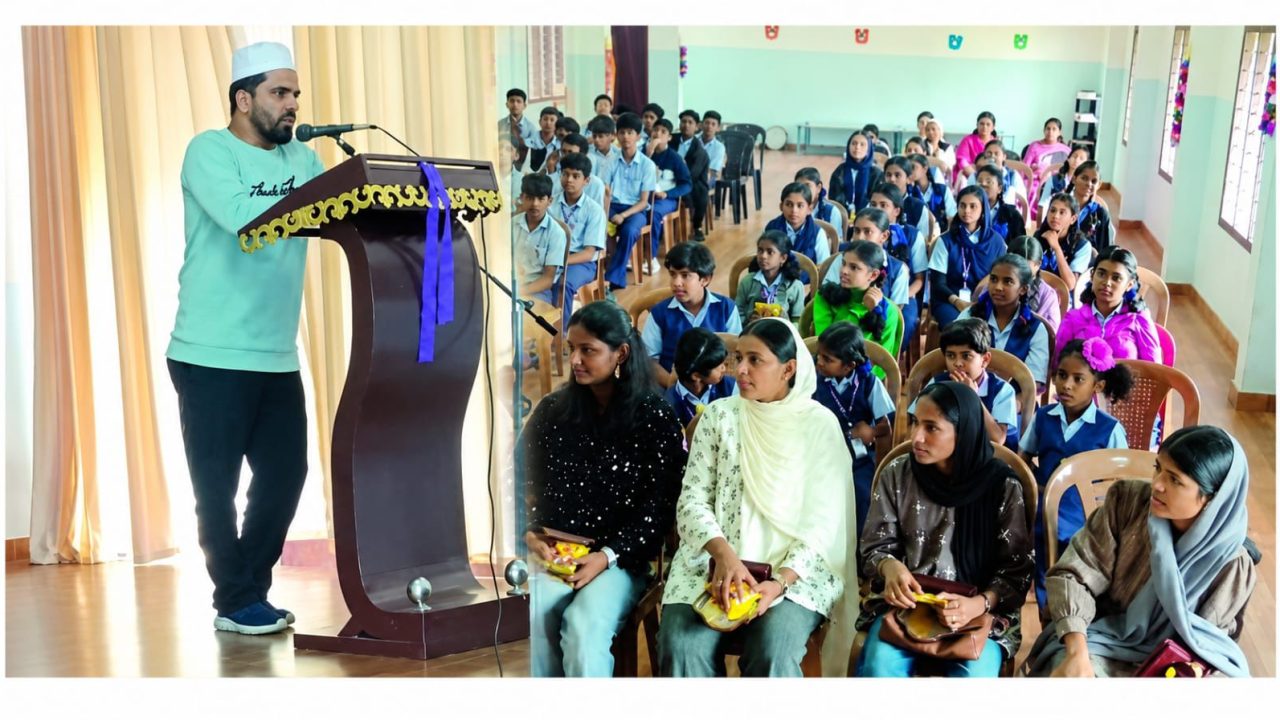 എസ്എസ്എൽസി പ്ലസ് ടു പരീക്ഷയിൽ മികച്ച വിജയം നേടിയ ബധിര വിദ്യാർത്ഥികളെ അനുമോദിച്ചു