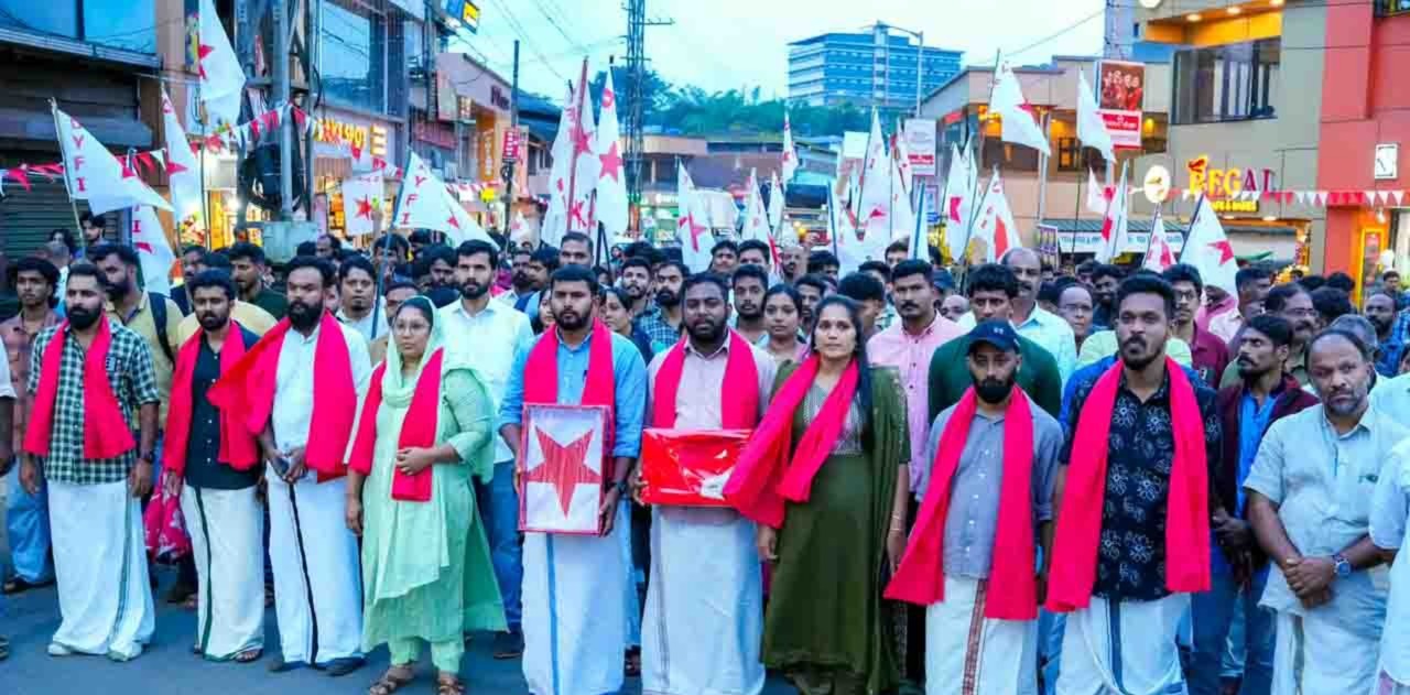 ഡിവൈഎഫ്‌ഐ വയനാട് ജില്ലാ സമ്മേളനത്തിന് പതാക ഉയര്‍ന്നു