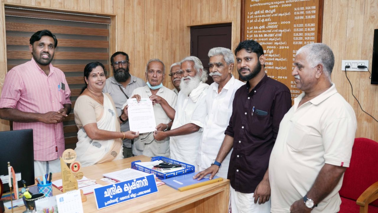 വയനാട് മെഡിക്കൽ കോളേജ്;ജില്ലാ പഞ്ചായത്ത് പ്രമേയം പാസാക്കണം:വയനാട് വികസന സമിതി