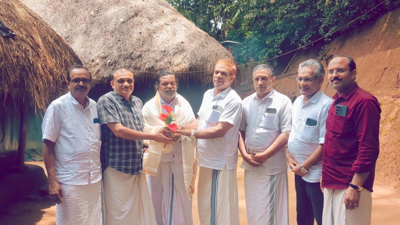 പത്മശ്രീ ചെറുവയല്‍ രാമനെ സ്വതന്ത്ര കര്‍ഷക സംഘം ആദരിച്ചു