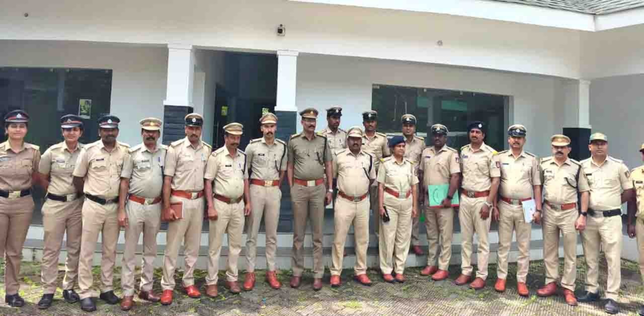 ഓണം സ്‌പെഷ്യല്‍ ഡ്രൈവ്; അന്തര്‍ സംസ്ഥാന പരിശോധന നടത്തി
