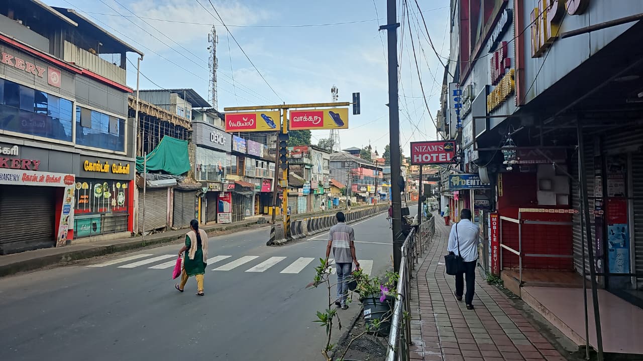 കടുവ ശല്യം രൂക്ഷം; തമിഴ്നാട്ടിലെ ഗൂഡല്ലൂർ പന്തല്ലൂർ താലൂക്കുകളിൽ ആഹ്വാനം ചെയ്ത ഹർത്താൽ പൂർണം.