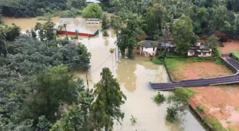 ദുരിതപ്പെയ്ത്ത്: 17 വീടുകൾ പൂർണമായി തകർ‌ന്നു, സംസ്ഥാനത്ത് 65 ദുരിതാശ്വാസ ക്യാമ്പുകൾ തുറന്നു