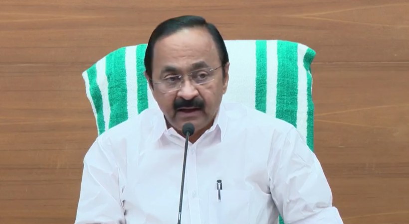 ഓണക്കിറ്റ് വിതരണത്തില്‍ വീഴ്ച ഇല്ല; ക്ഷേമ പെന്‍ഷന്‍ വിതരണത്തിന് 1105 കോടി അനുവദിച്ചു; വിതരണം നാളെ മുതല്‍; മുഖ്യമന്ത്രി