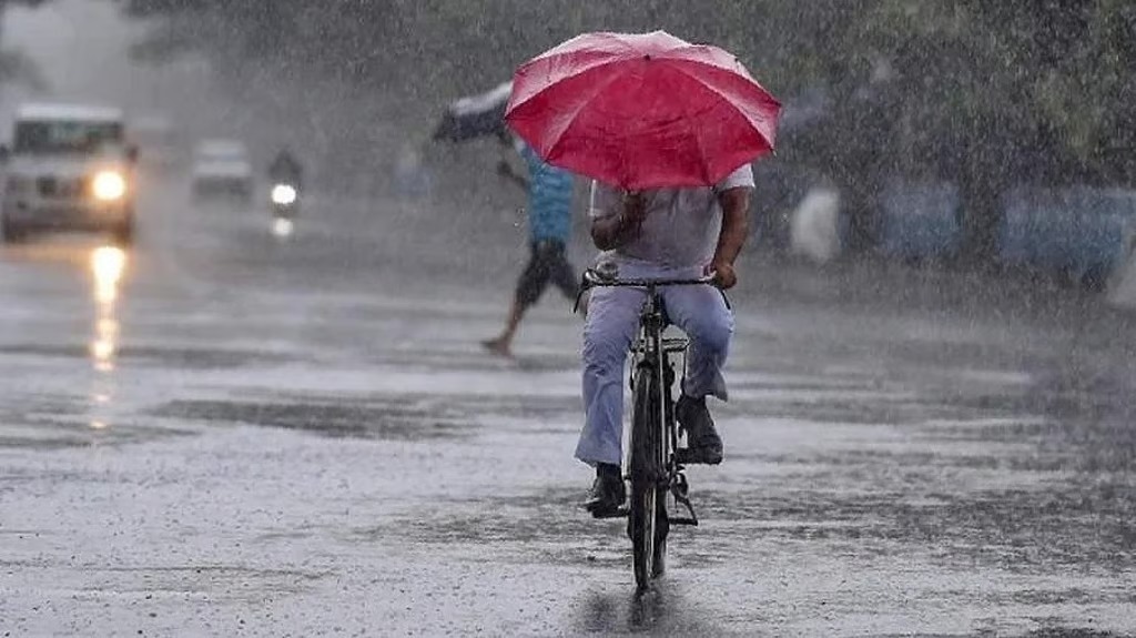 ഒറ്റപ്പെട്ട മഴയ്ക്ക് സാധ്യത; കള്ളക്കടല്‍ മുന്നറിയിപ്പ്