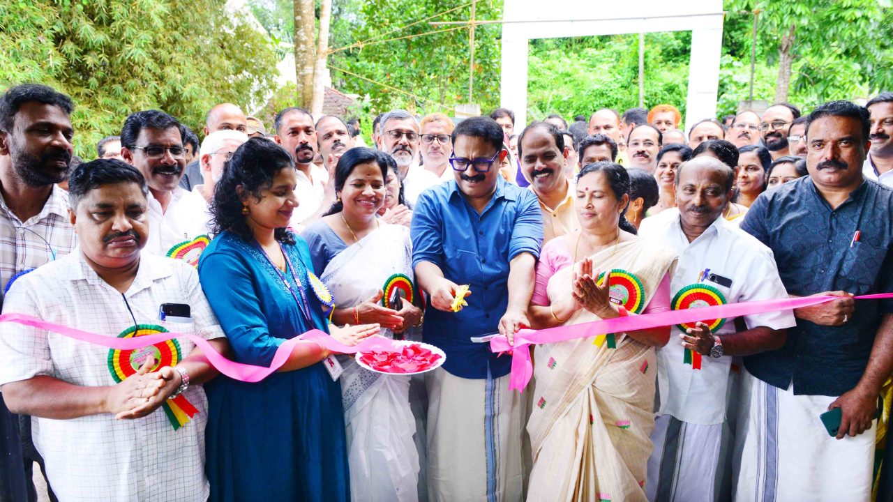 നൂല്‍പ്പുഴ കുടുംബാരോഗ്യ കേന്ദ്രത്തെ ലോക ശ്രദ്ധയിലേക്കെത്തിക്കണം: മന്ത്രി കെ.എം ഷാജി