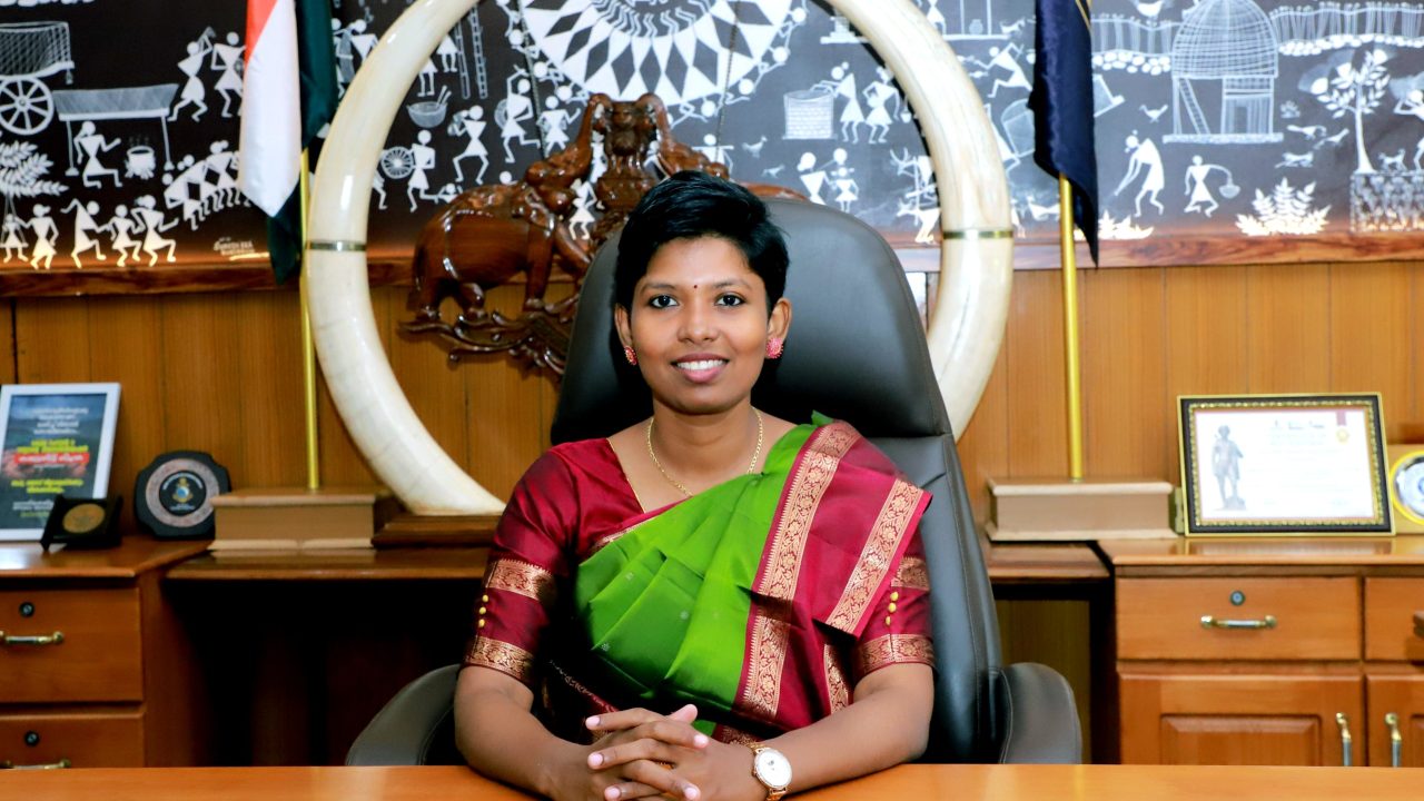 വയനാട് ജില്ലാ കളക്ടറായി വി. ചെല്‍സസിനി ചുമതലയേറ്റു