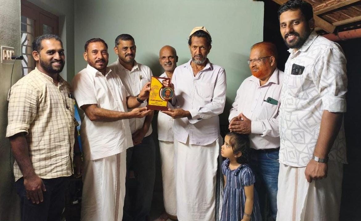 എസ്.ഡി.പി.ഐ ആദരിച്ചു