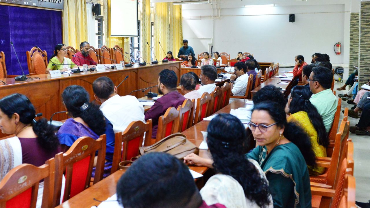 ത്രിതല പഞ്ചായത്ത് പദ്ധതികള്‍ക്ക് അംഗീകാരം