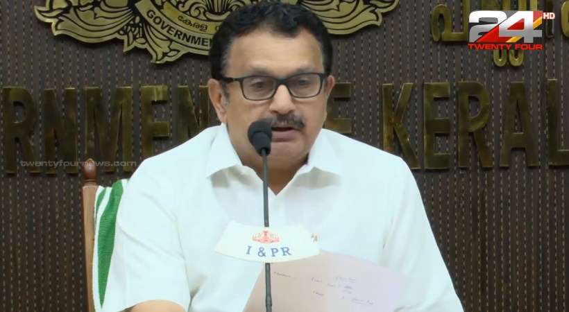 സർക്കാർ മെഡിക്കൽ കോളേജ് ഡോക്ടർമാരുടെ സ്വകാര്യ പ്രാക്ടീസ് തിരികെ കൊണ്ടുവരില്ല; മന്ത്രി കെ മുരളീധരൻ
