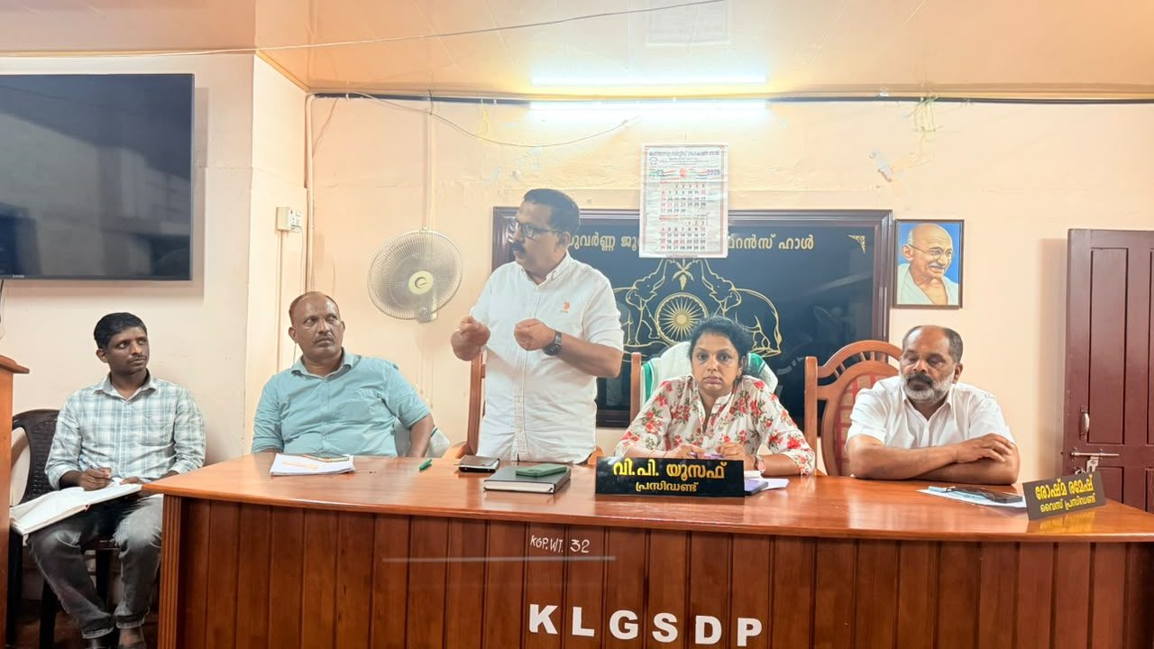 കണിയാമ്പറ്റ ചീക്കല്ലൂരിൽ വിമാനത്താവളം സ്ഥാപിക്കണം: ഗ്രാമപഞ്ചായത്ത് പ്രമേയം