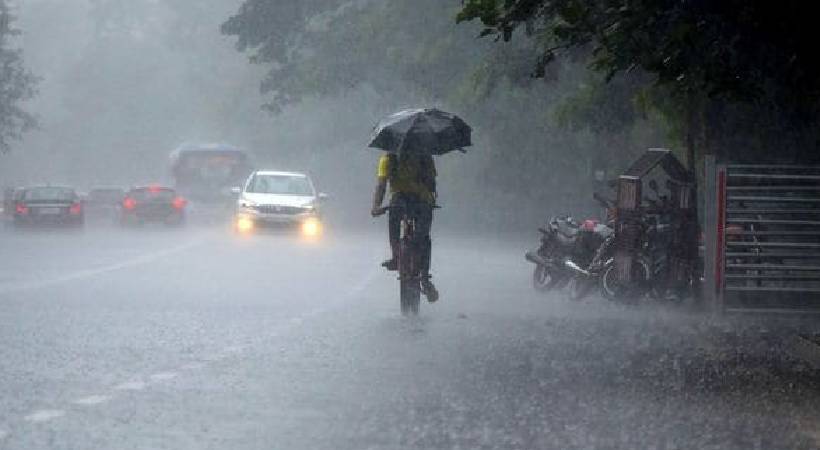 കേരളത്തിൽ മഴ കനക്കുന്നു; അടുത്ത മൂന്ന് മണിക്കൂർ അതിശക്തമായ മഴയ്ക്ക് സാധ്യത